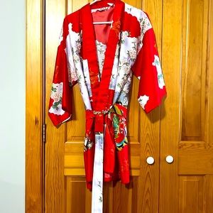 Robe from Okinawa!  Red Asian print.